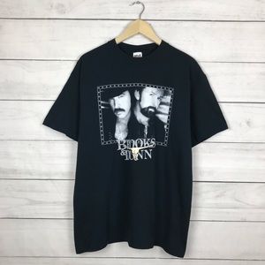 Vintage 2001 Brooks & Dunn Neon Circus Tour